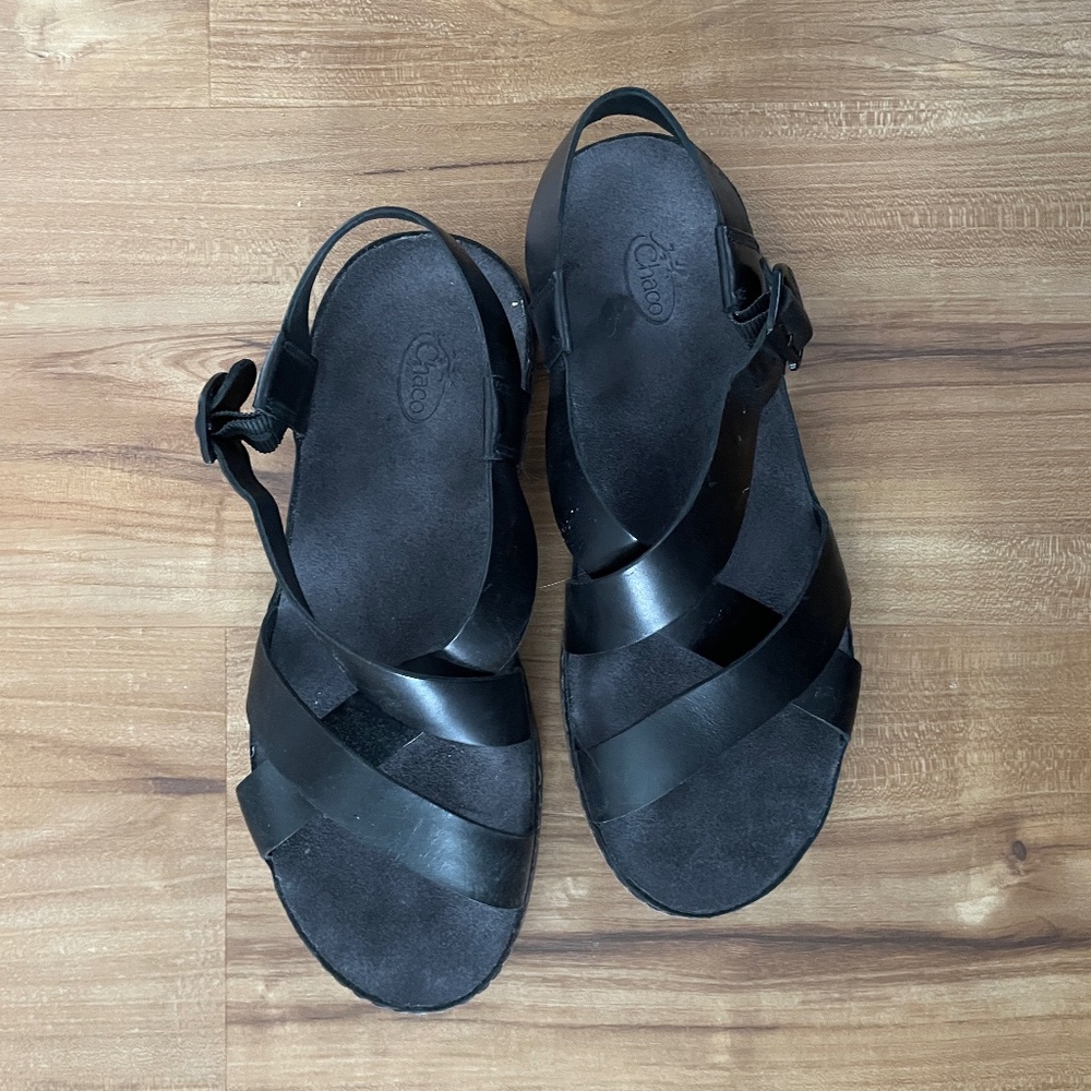 Chaco Wayfarer Leather Sandals - Women's Black sz 8